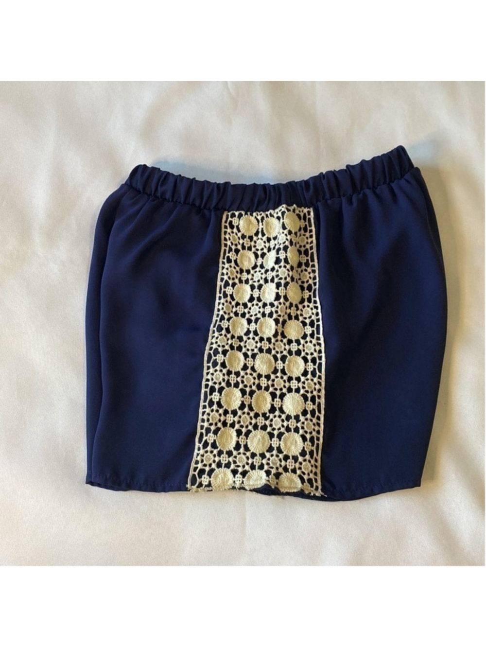 NAVY BLUE SHORTS WITH CROCHET - Picture 4 of 5